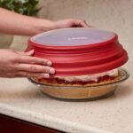 Anchor Hocking Deep Pie Glass Pan Wide Fluted Edge & Expandable Cover 24cm - Image 5